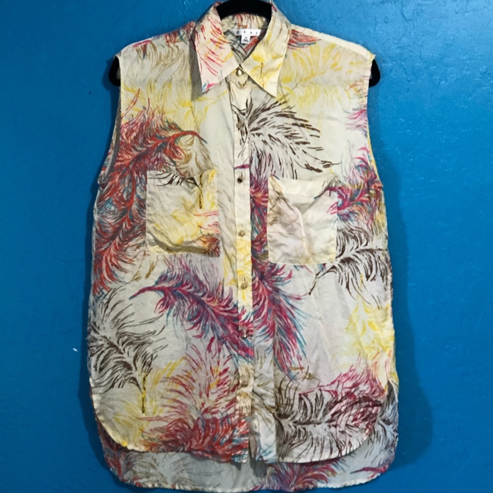 CAbi Ladies Sleeveless 100% Silk Button Down